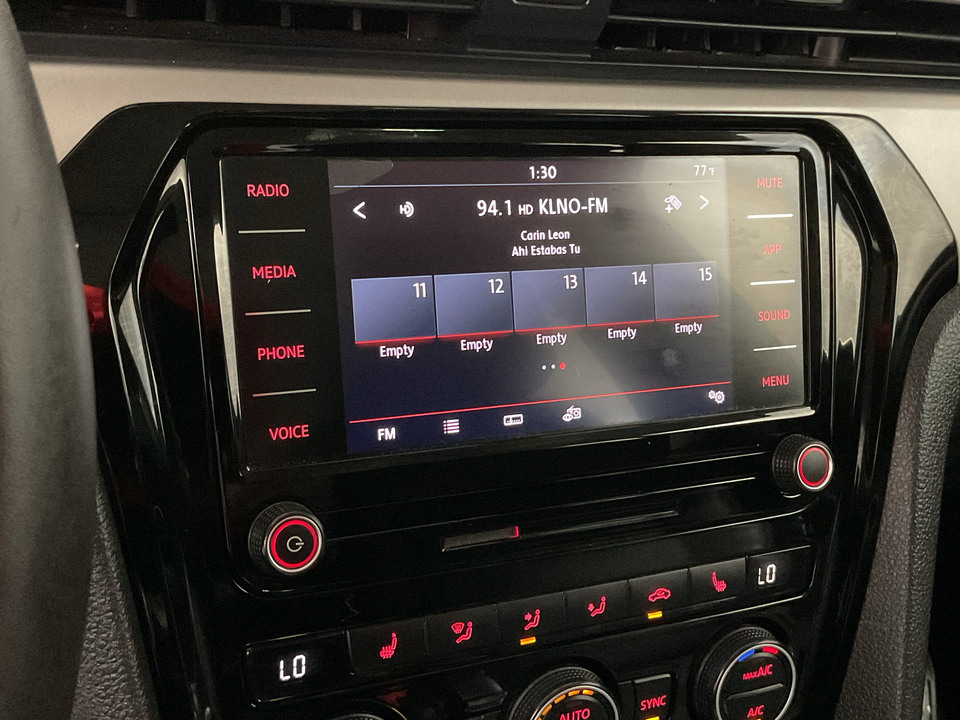 2022 Volkswagen Passat SE