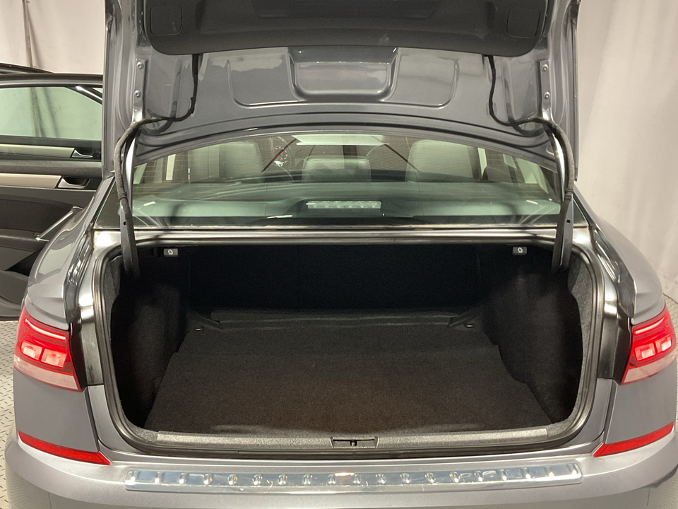 2022 Volkswagen Passat SE