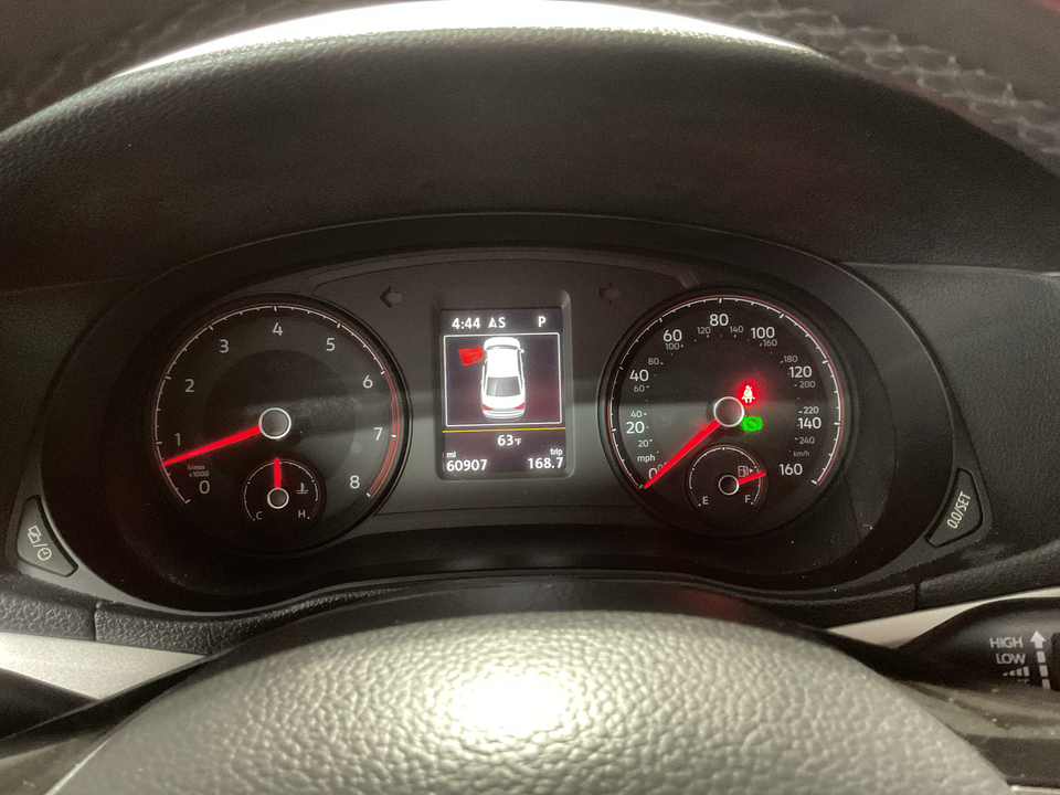 2022 Volkswagen Passat SE