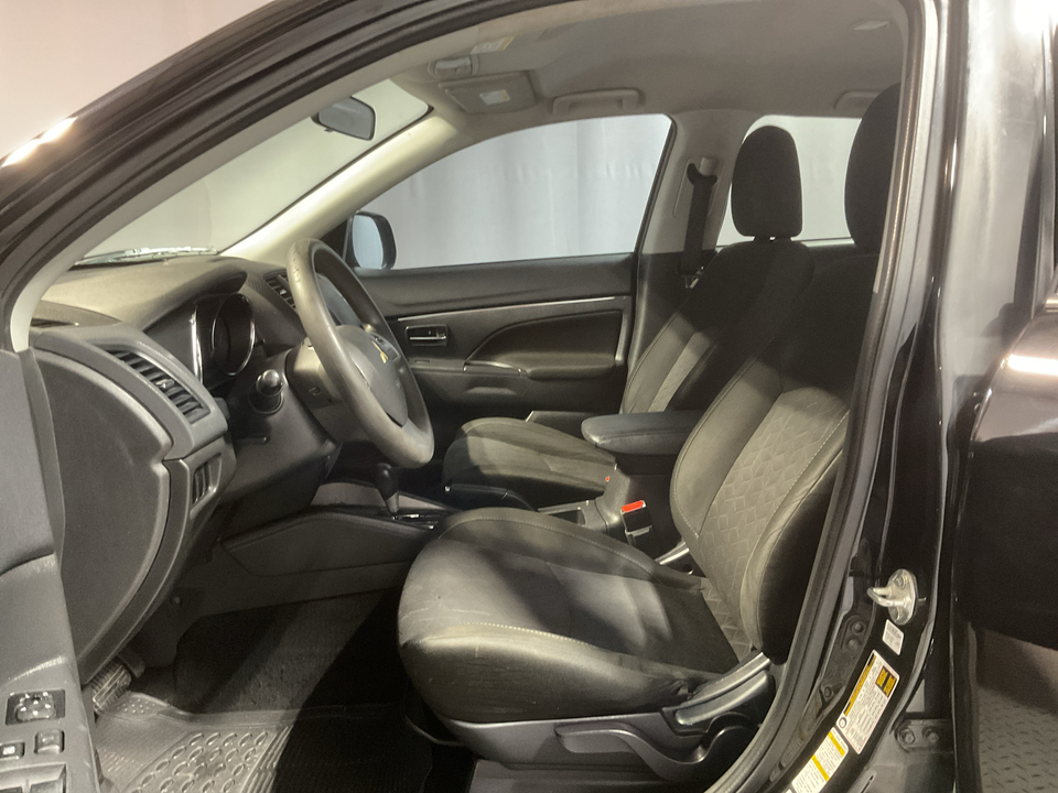 2020 Mitsubishi Outlander Sport 2.0 SE CVT