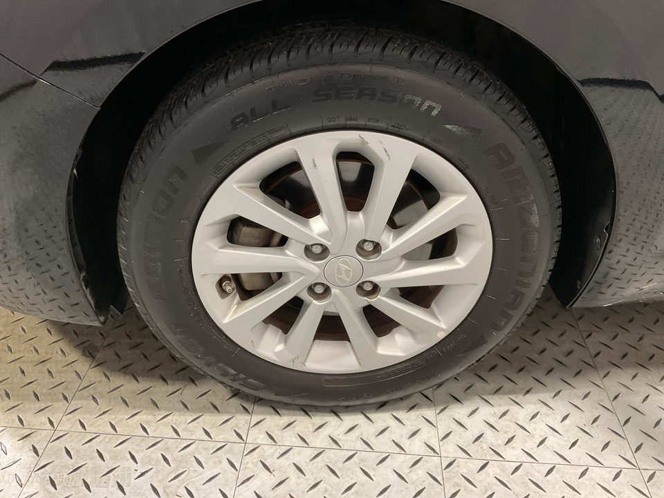 2018 Hyundai Accent SE 4-Door 6A