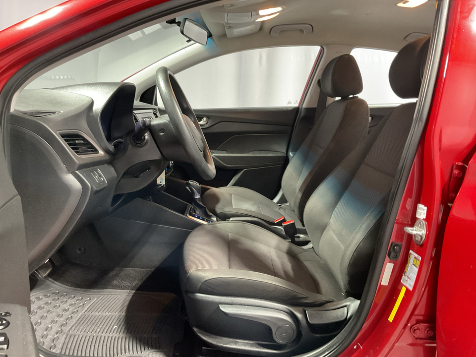 2018 Hyundai Accent SE 4-Door 6A