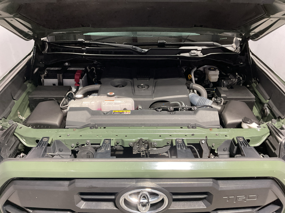 2022 Toyota Tundra SR5 CrewMax 2WD