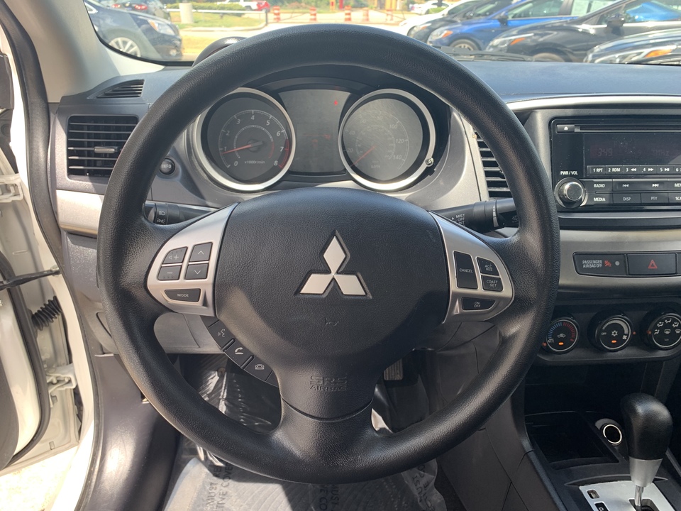 2015 Mitsubishi Lancer ES CVT