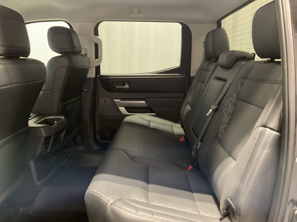 2022 Toyota Tundra SR5 CrewMax 2WD