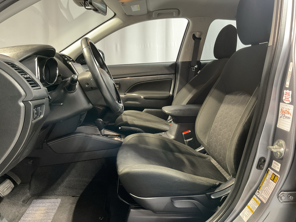 2021 Mitsubishi Outlander Sport 2.0 SE CVT