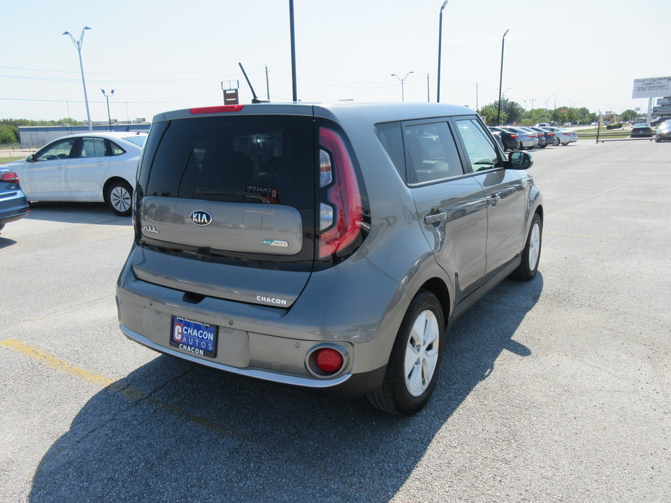 2016 Kia Soul EV +