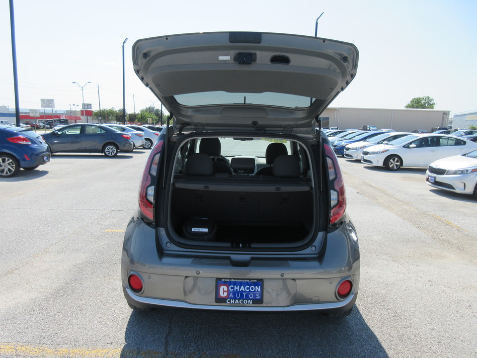 2016 Kia Soul EV +