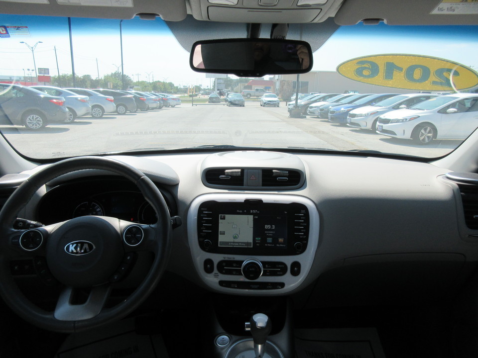 2016 Kia Soul EV +