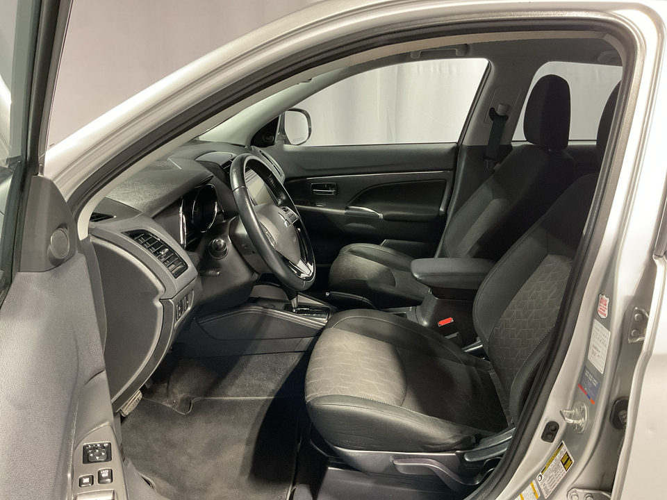 2021 Mitsubishi Outlander Sport 2.0 SE CVT
