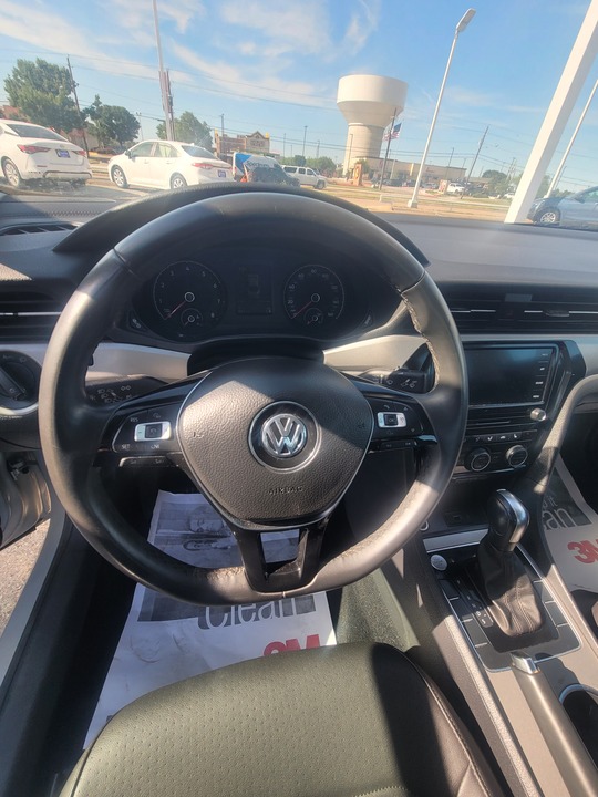 2021 Volkswagen Passat SE