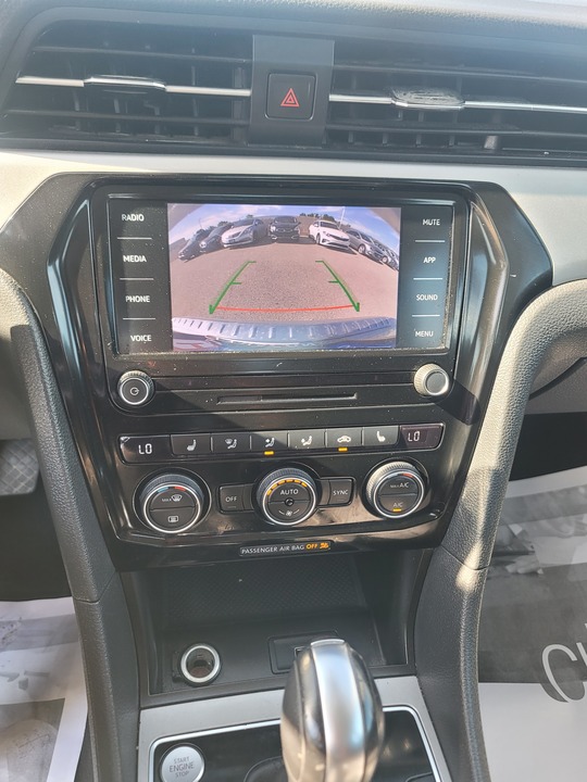 2021 Volkswagen Passat SE