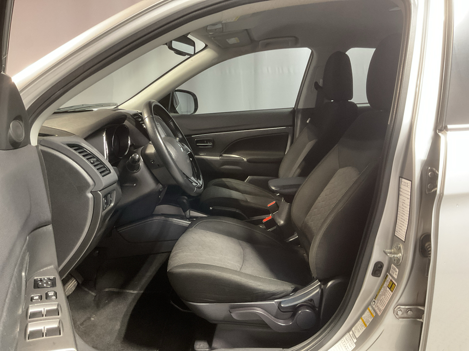 2021 Mitsubishi Outlander Sport 2.0 SE CVT