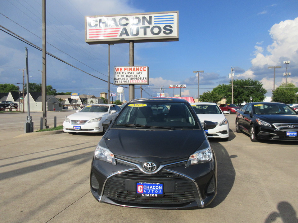 2015 Toyota Yaris LE 5-Door AT