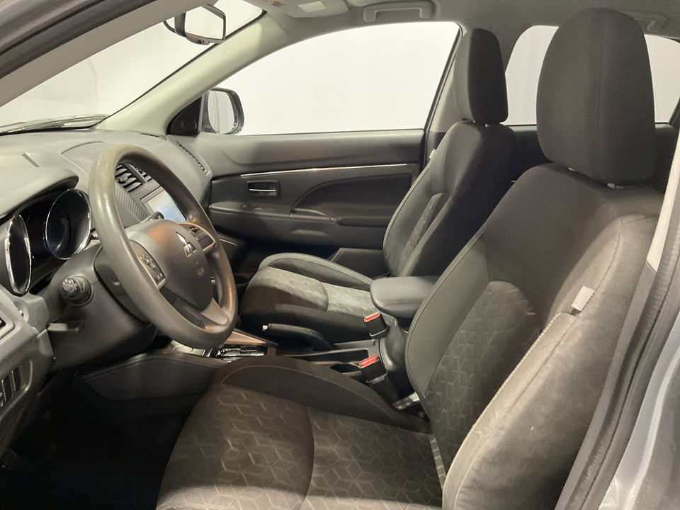 2021 Mitsubishi Outlander Sport 2.0 ES CVT