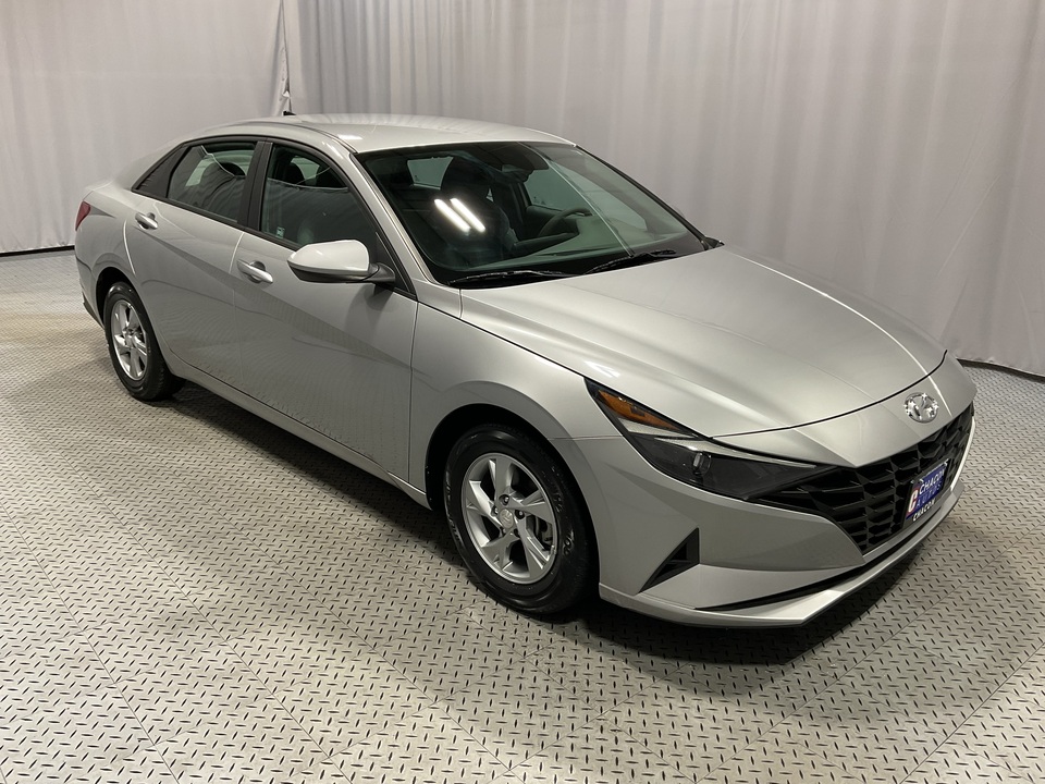 2021 Hyundai Elantra SE