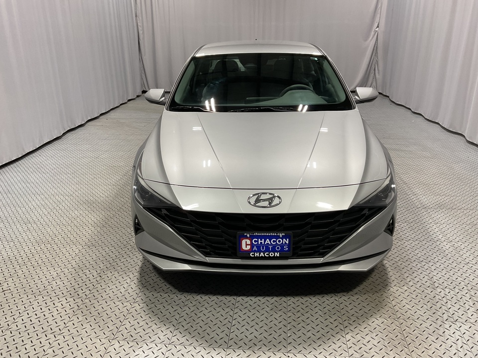 2021 Hyundai Elantra SE