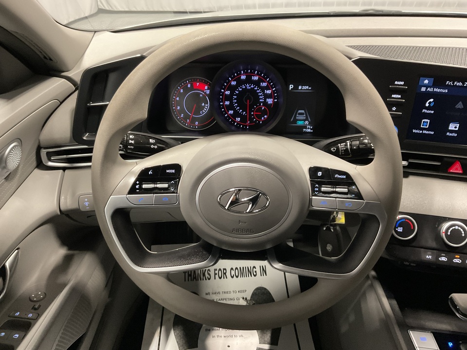 2021 Hyundai Elantra SE