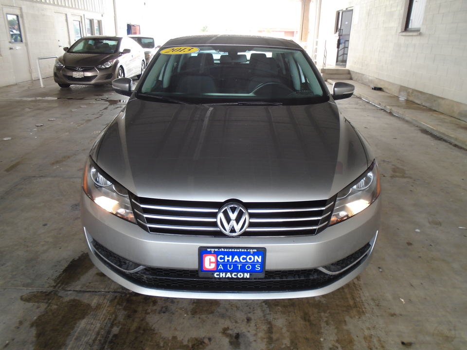 2013 Volkswagen Passat 2.5L S W/Appearance