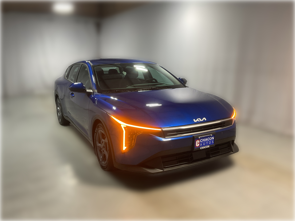 2025 Kia K4 LX