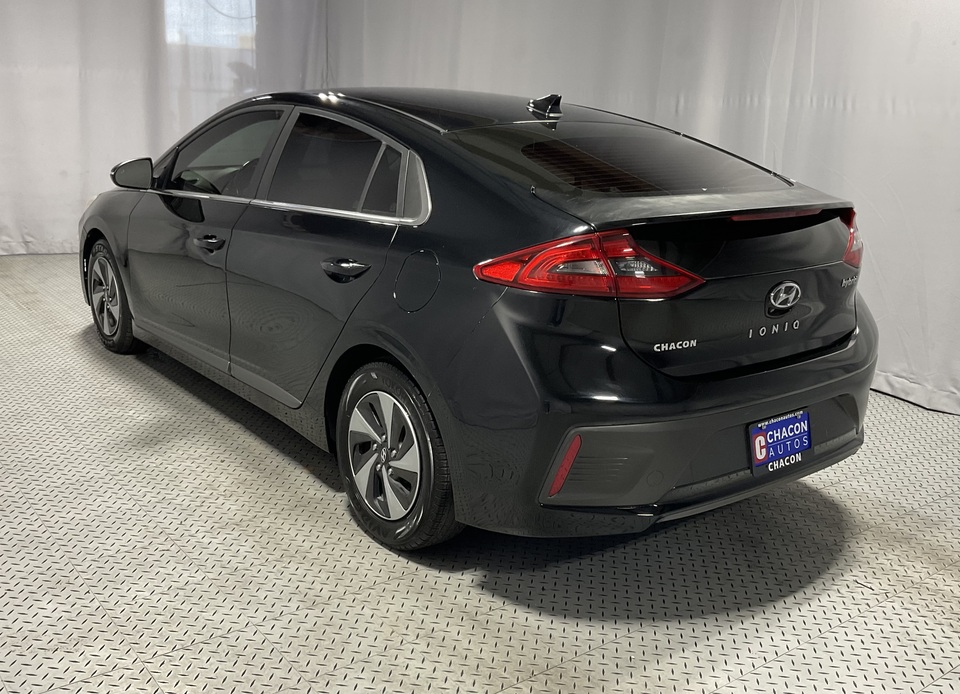 2017 Hyundai Ioniq Hybrid Blue