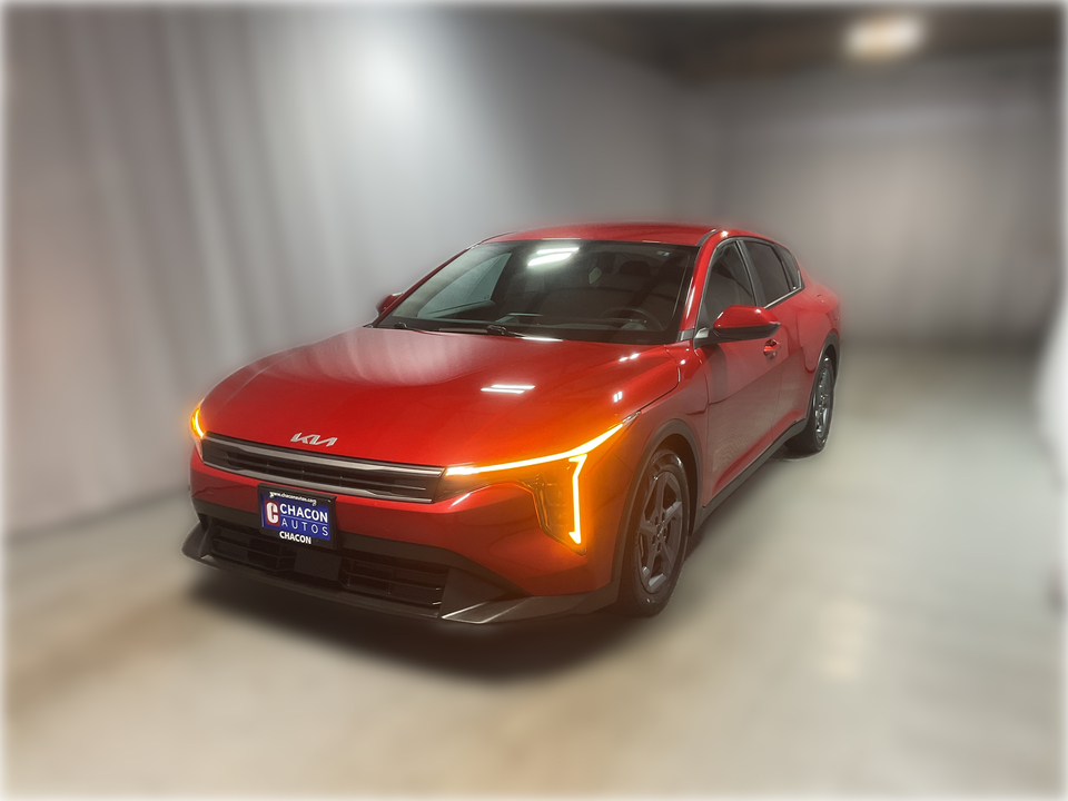 2025 Kia K4 LX