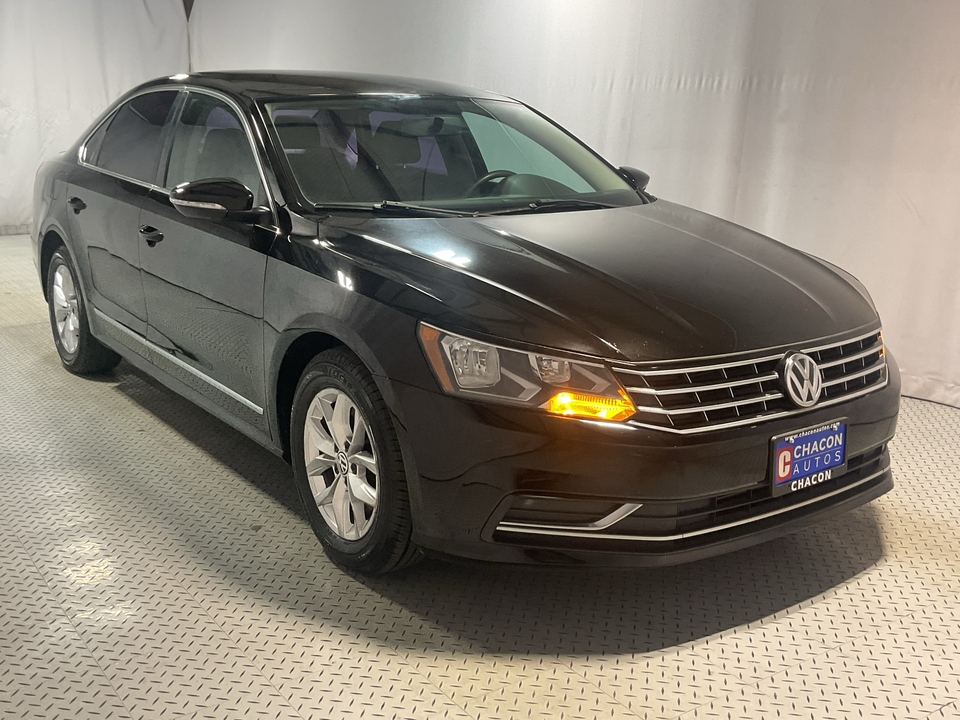 2016 Volkswagen Passat S 6A