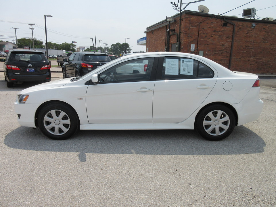 2013 Mitsubishi Lancer ES