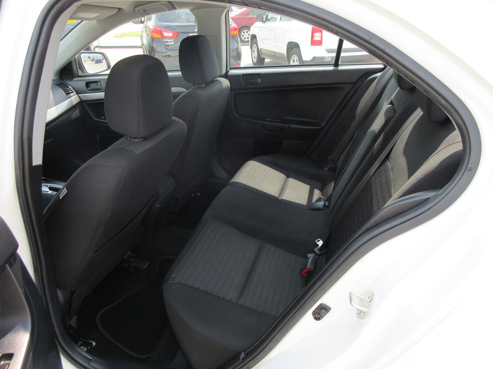 2013 Mitsubishi Lancer ES