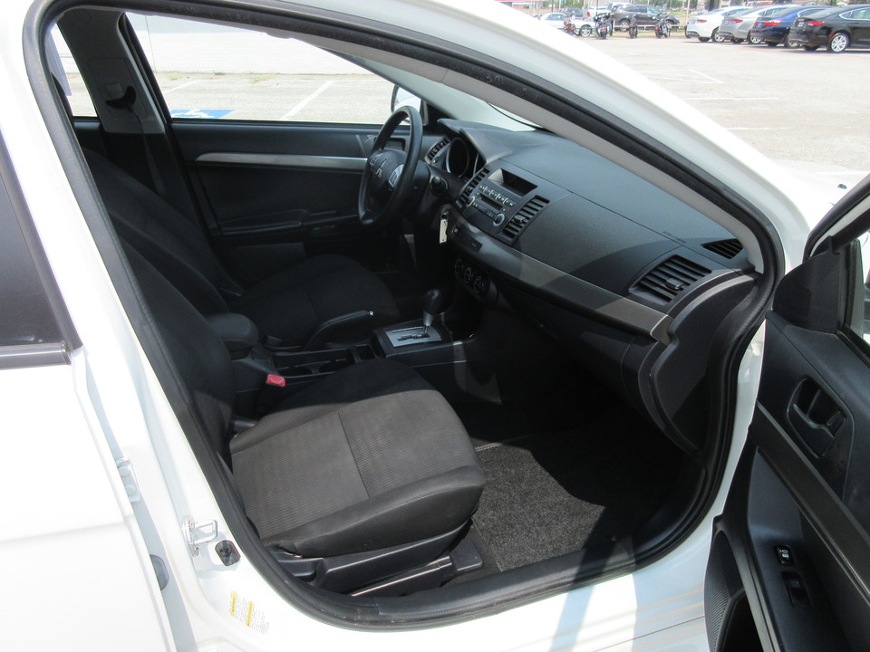 2013 Mitsubishi Lancer ES