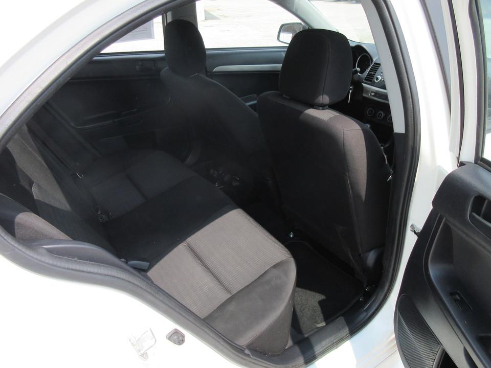 2013 Mitsubishi Lancer ES