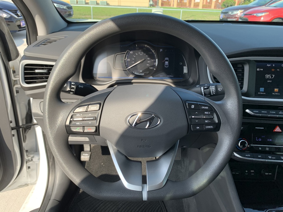 2017 Hyundai Ioniq Hybrid Blue