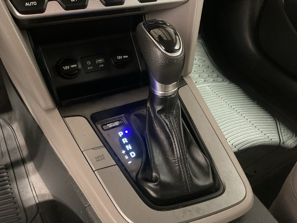 2020 Hyundai Elantra Limited