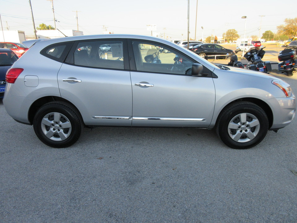 2013 Nissan Rogue S 2WD