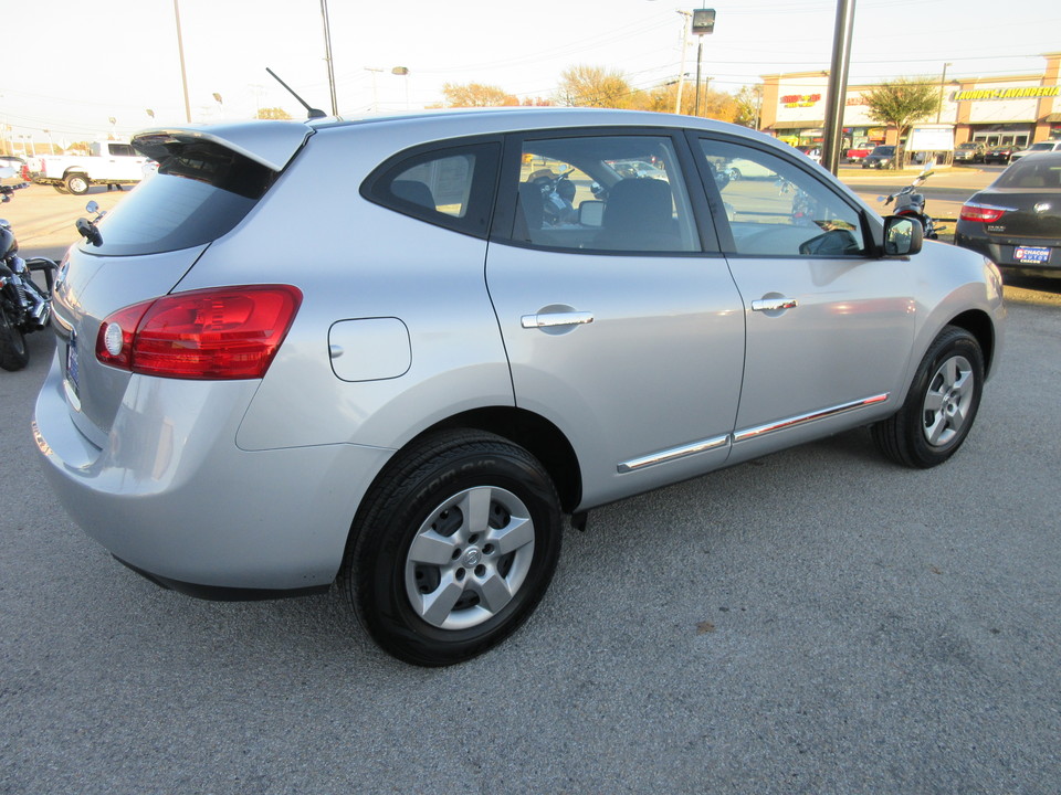 2013 Nissan Rogue S 2WD