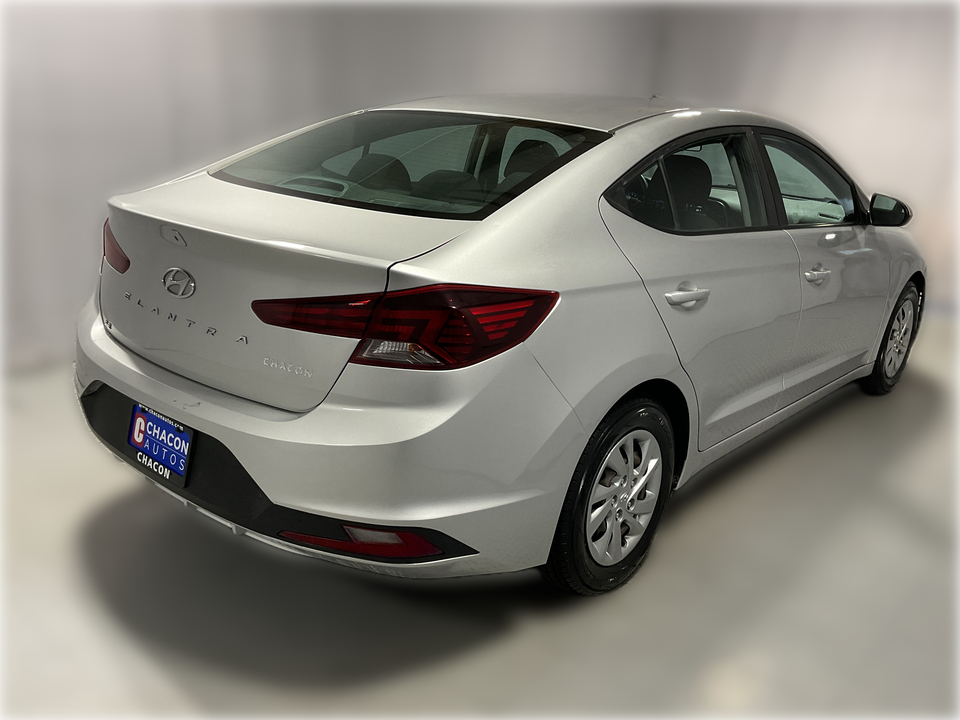 2020 Hyundai Elantra SE 6AT