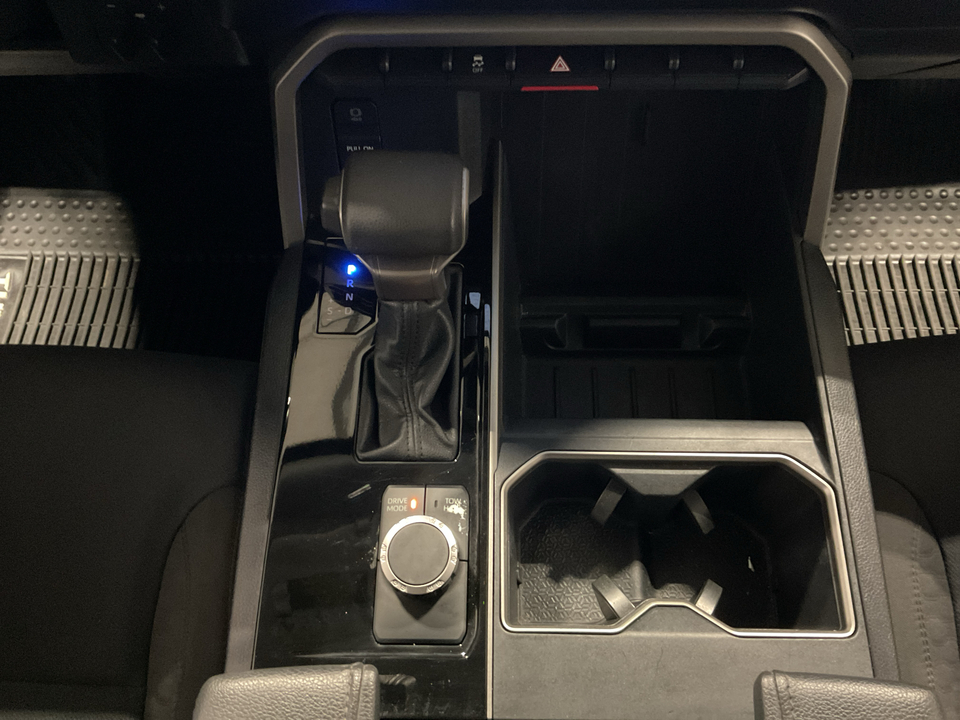 2023 Toyota Tundra SR5 CrewMax 2WD