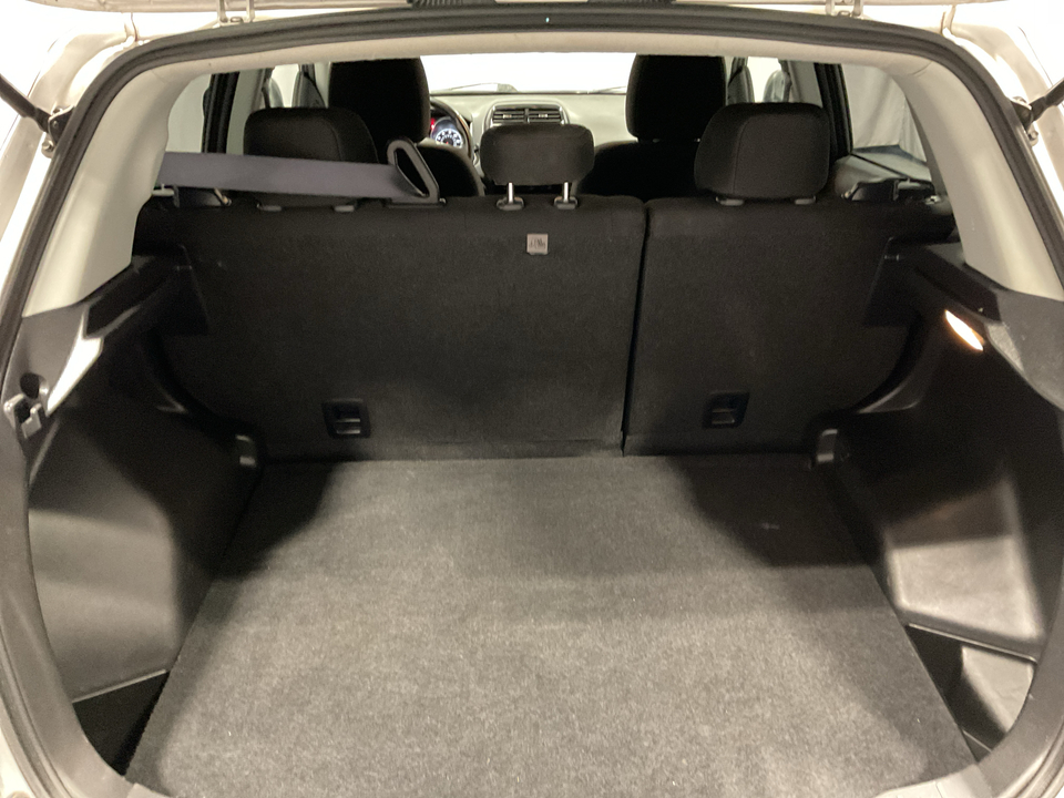 2020 Mitsubishi Outlander Sport 2.0 SE CVT