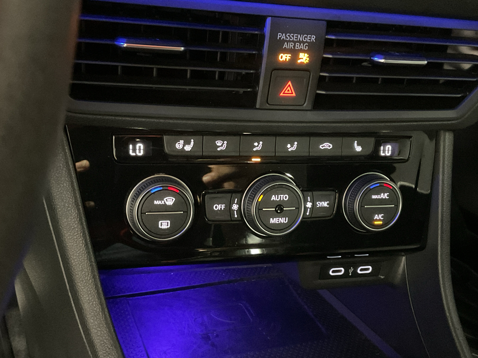 2021 Volkswagen Jetta 1.4T SEL 8A