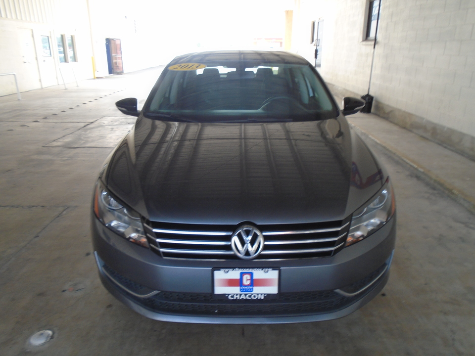 2013 Volkswagen Passat 2.5L S W/Appearance