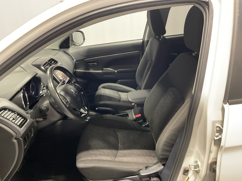 2021 Mitsubishi Outlander Sport 2.0 SE CVT
