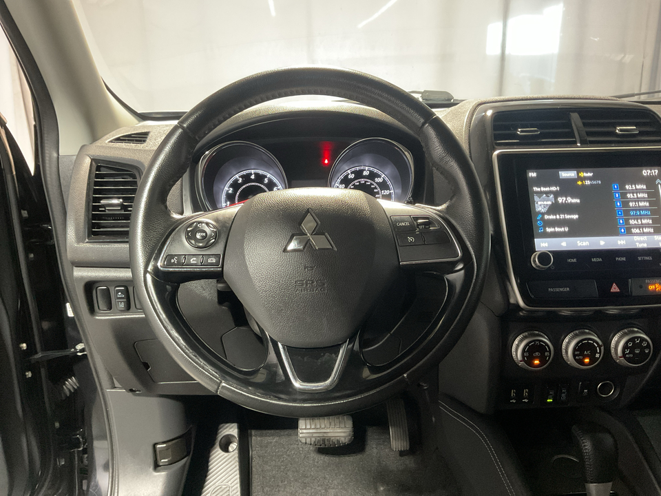 2020 Mitsubishi Outlander Sport 2.0 SE CVT