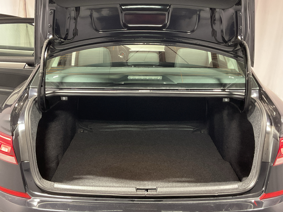 2020 Volkswagen Passat SE