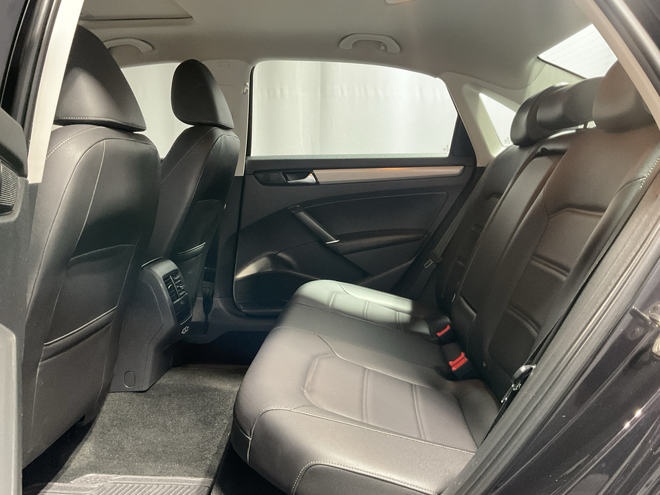 2020 Volkswagen Passat SE