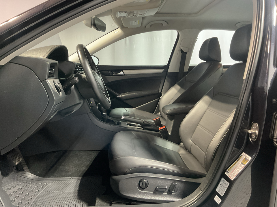 2020 Volkswagen Passat SE