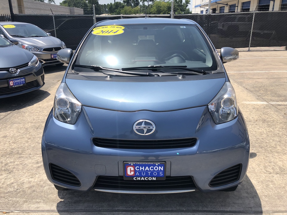 2014 Scion iQ 3-Door Hatchback AT