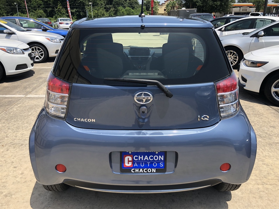 2014 Scion iQ 3-Door Hatchback AT