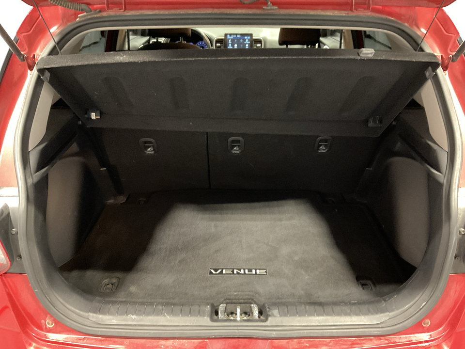 2020 Hyundai Venue SEL