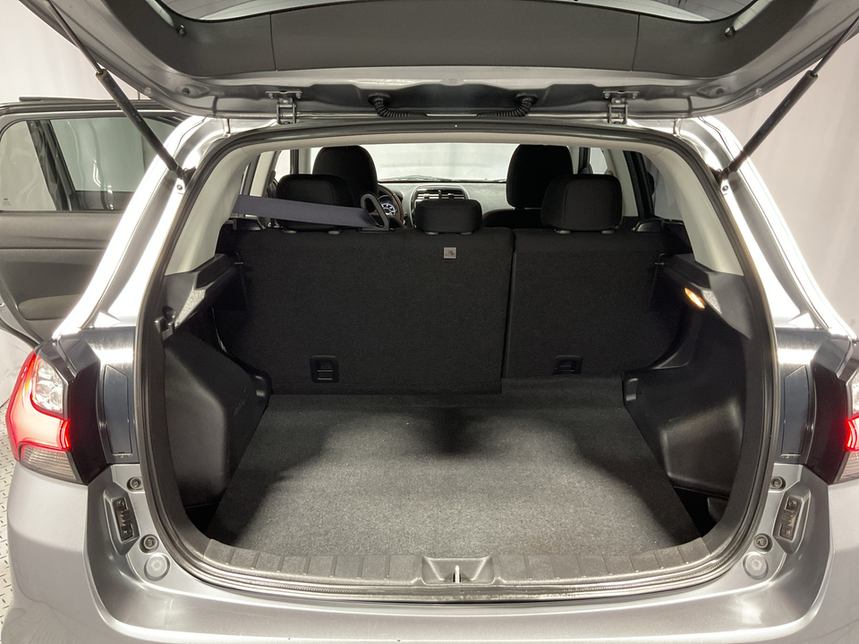 2020 Mitsubishi Outlander Sport 2.0 SE CVT