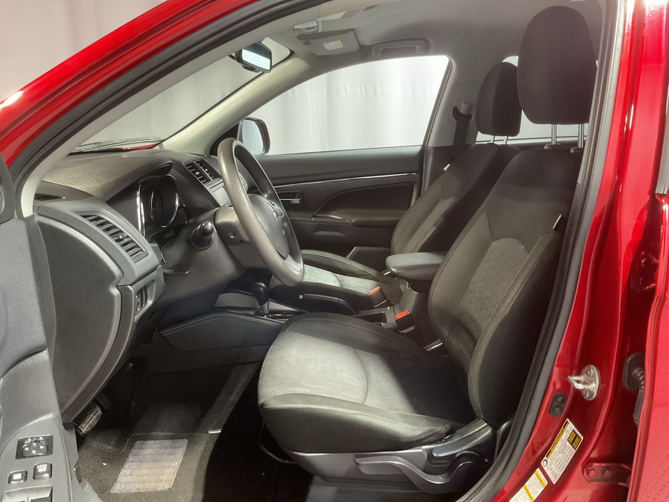 2021 Mitsubishi Outlander Sport 2.0 ES CVT